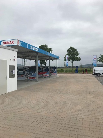 Selbstwaschboxen - Autopflegezentrum Hameln