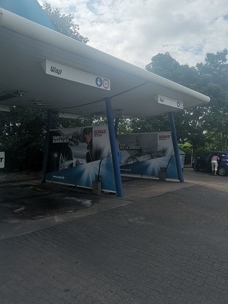 Selbstwaschboxen - Autopflegezentrum Hameln